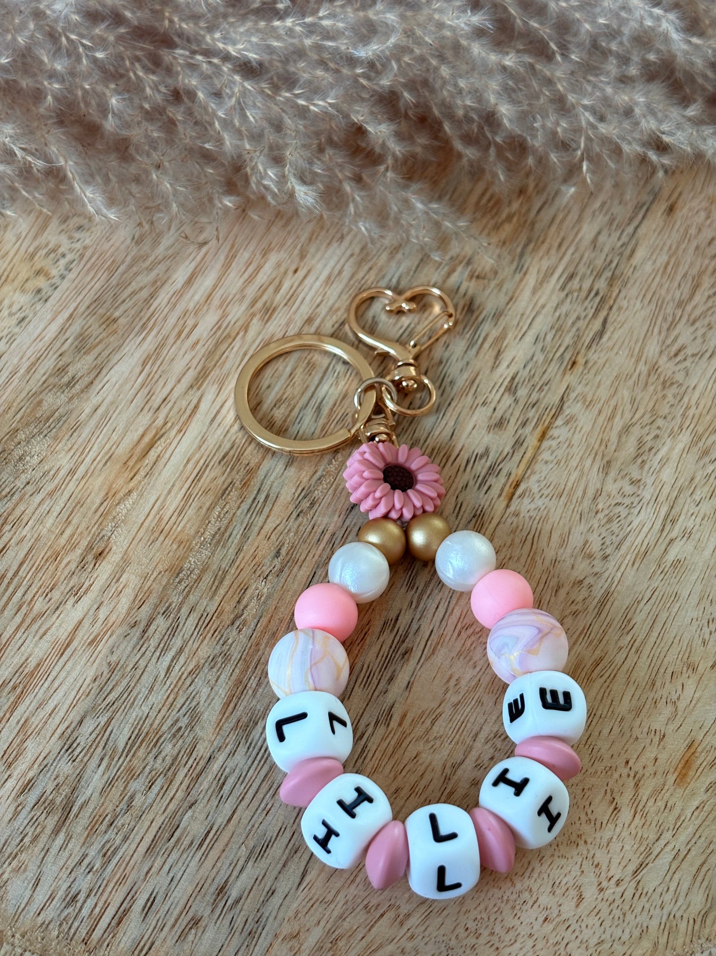 Porte clé cœur avec perle fantaisie